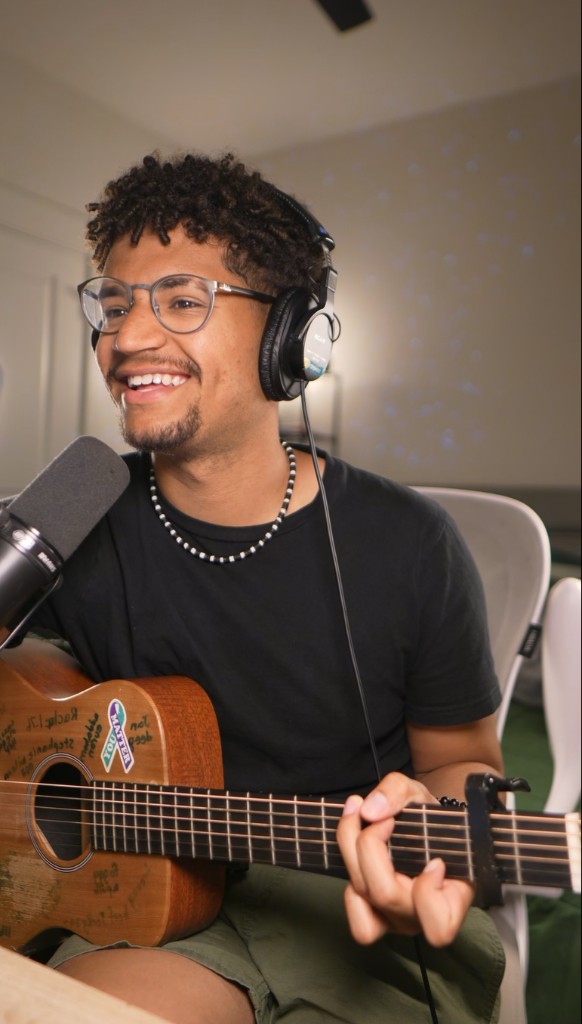 Music LIVE example in TikTok LIVE Studio